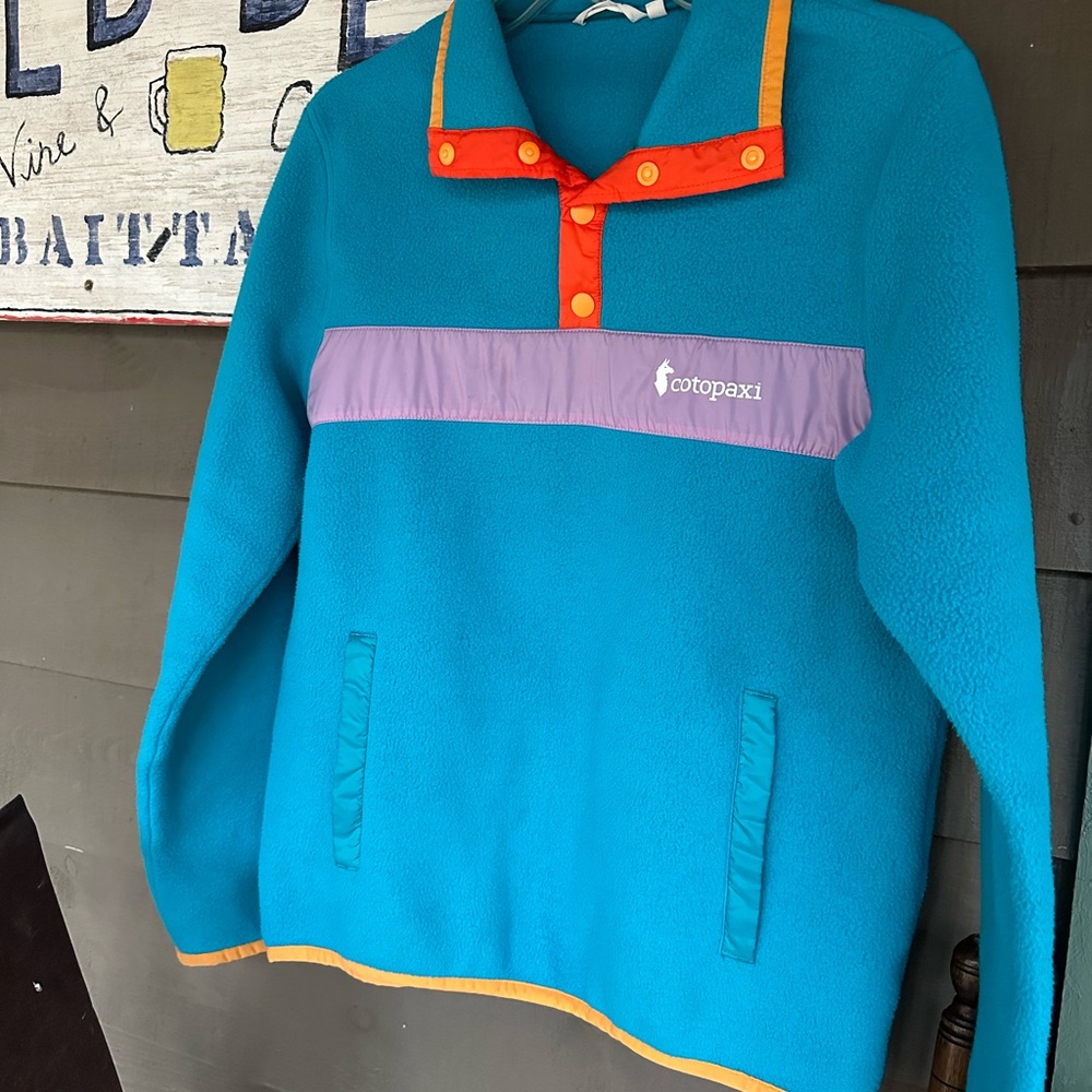 Cotopaxi Blue and Orange Sweatshirt